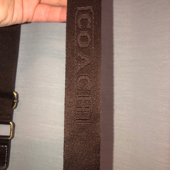 High-End Coach Purse - Picture 4 of 8